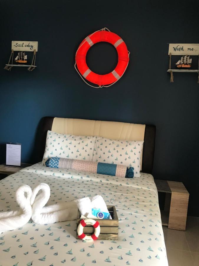 Anchorage Inn Moalboal Bagian luar foto